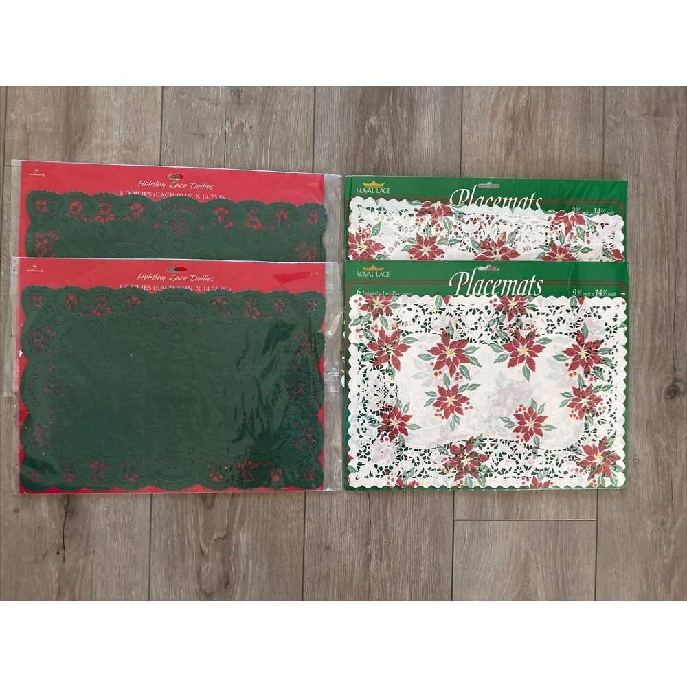 Vintage 4 packs 27 Christmas Paper Doilies Placematsβ Poinsettias Green
